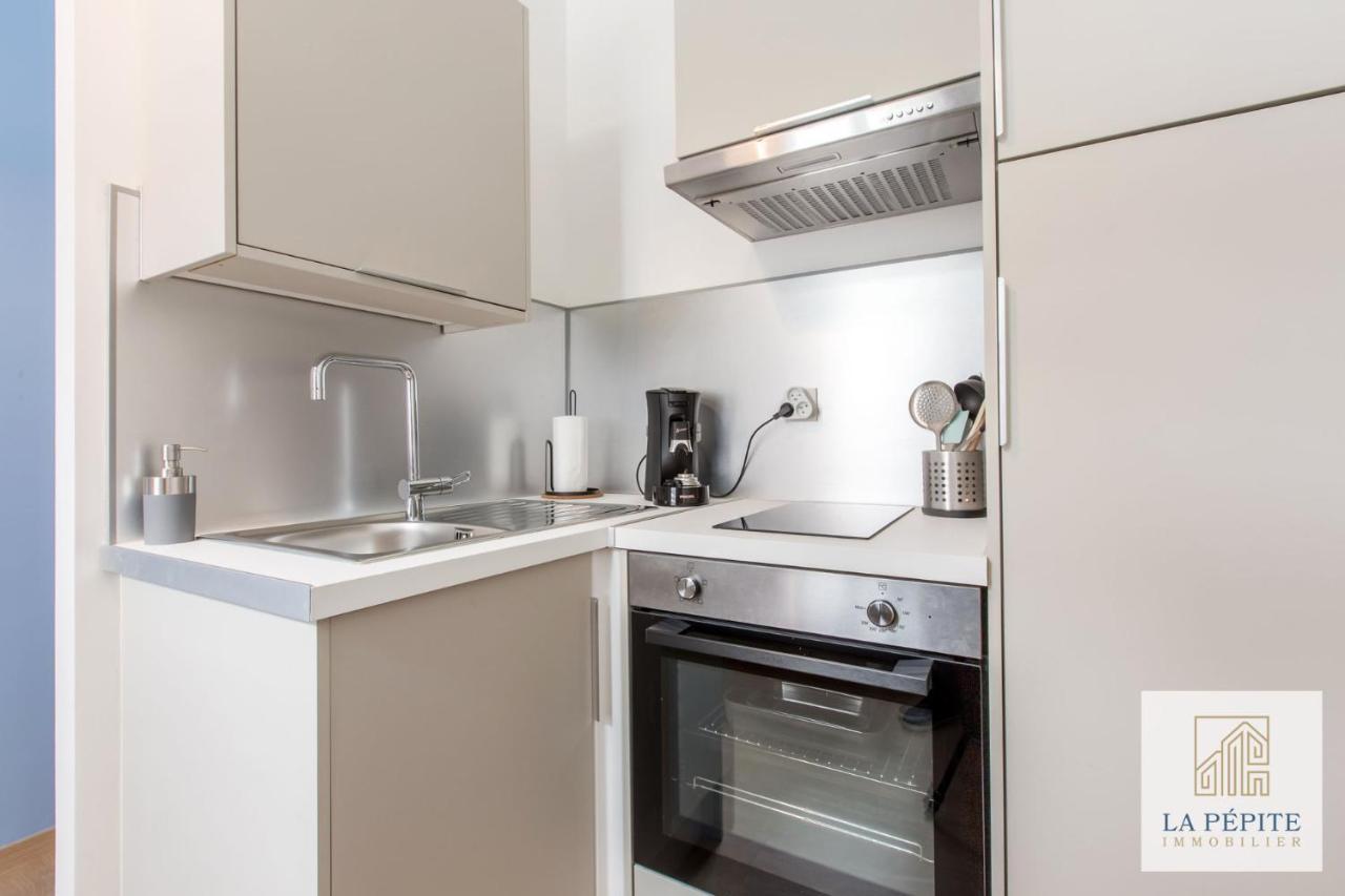 Residence Poterne วาลองเซียนส์ ภายนอก รูปภาพ