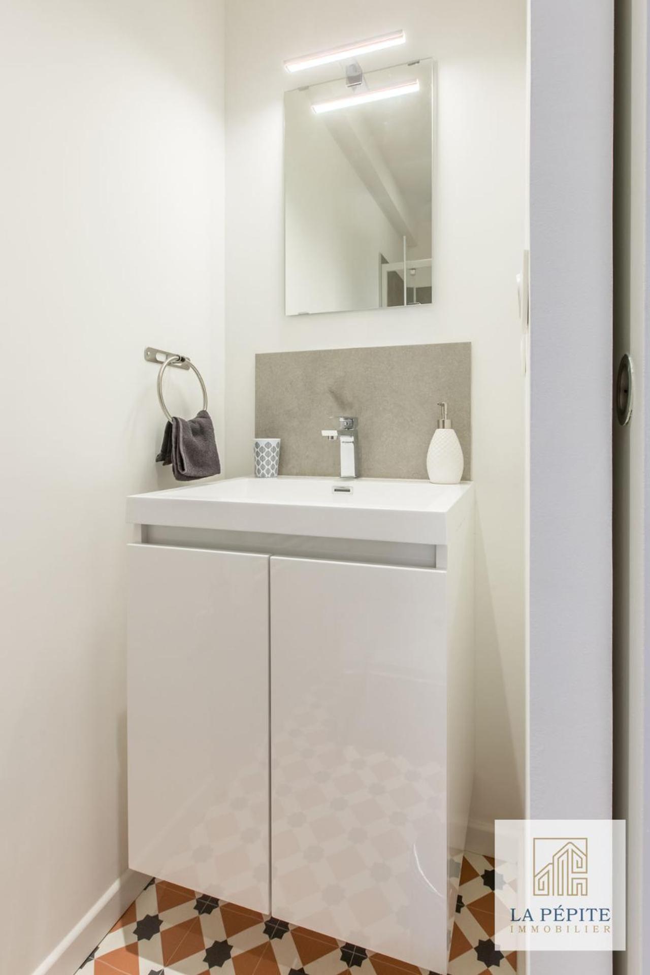 Residence Poterne วาลองเซียนส์ ภายนอก รูปภาพ